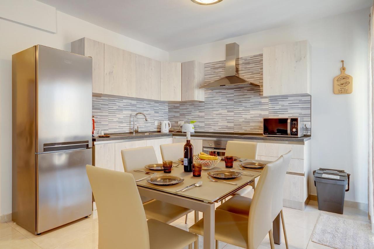 Apartman Stylish Bright And Airy Apart In Bugibba